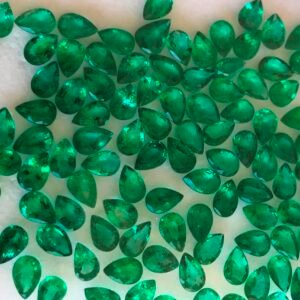 Emerald Pear 6x4mm Zambia Green Gemstone